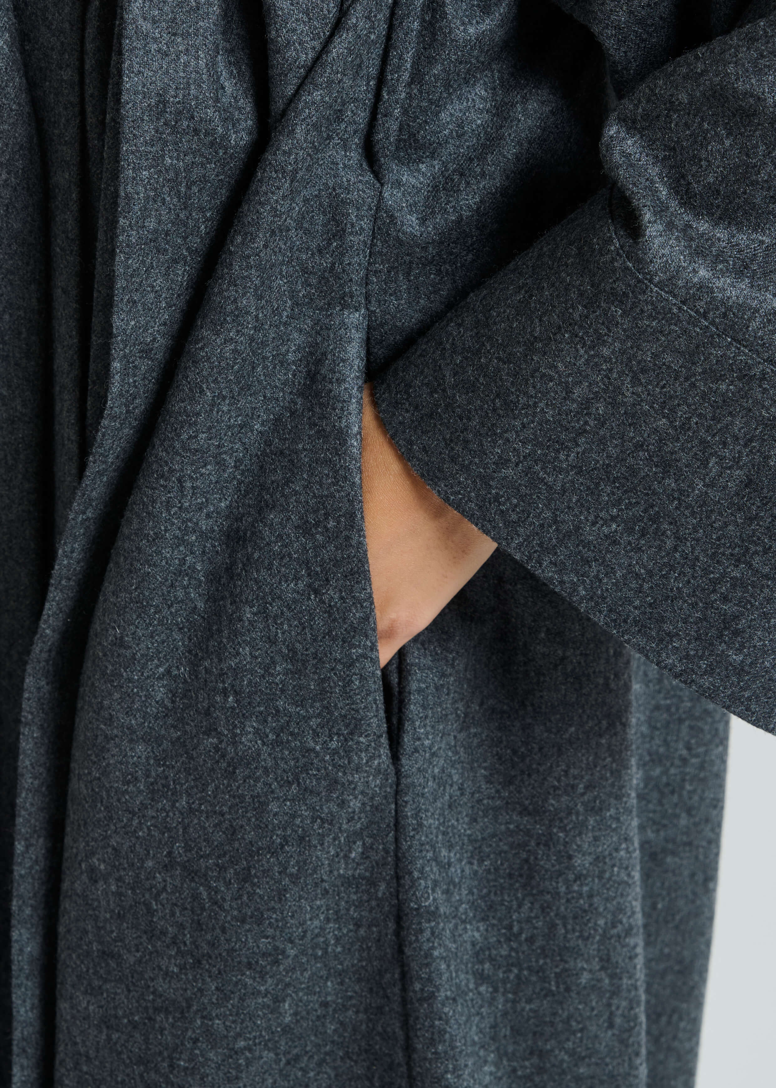 Athens Robe Charcoal Wool Cashmere Flannel