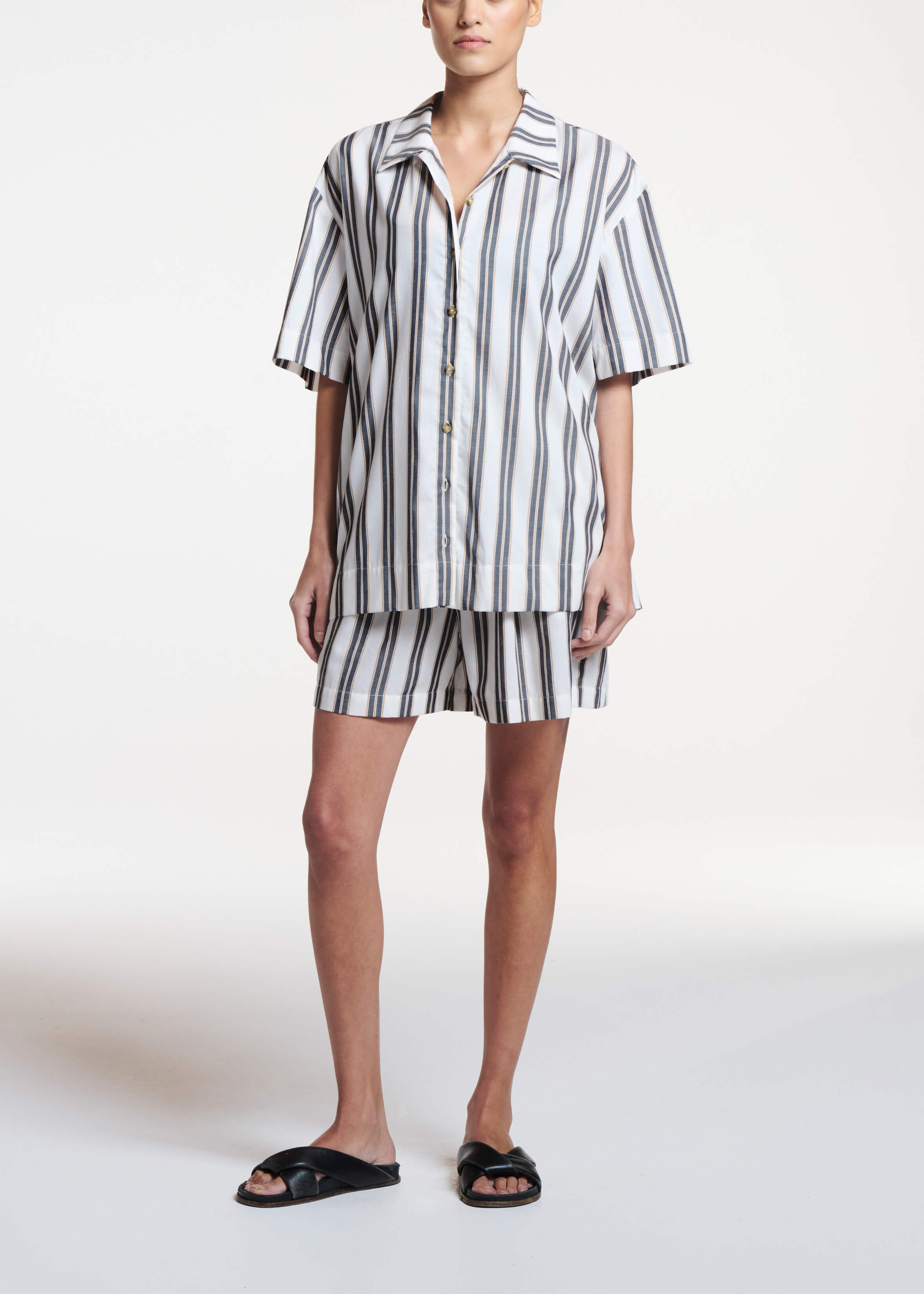 Boston Short Black Sand Stripe Cotton Viscose