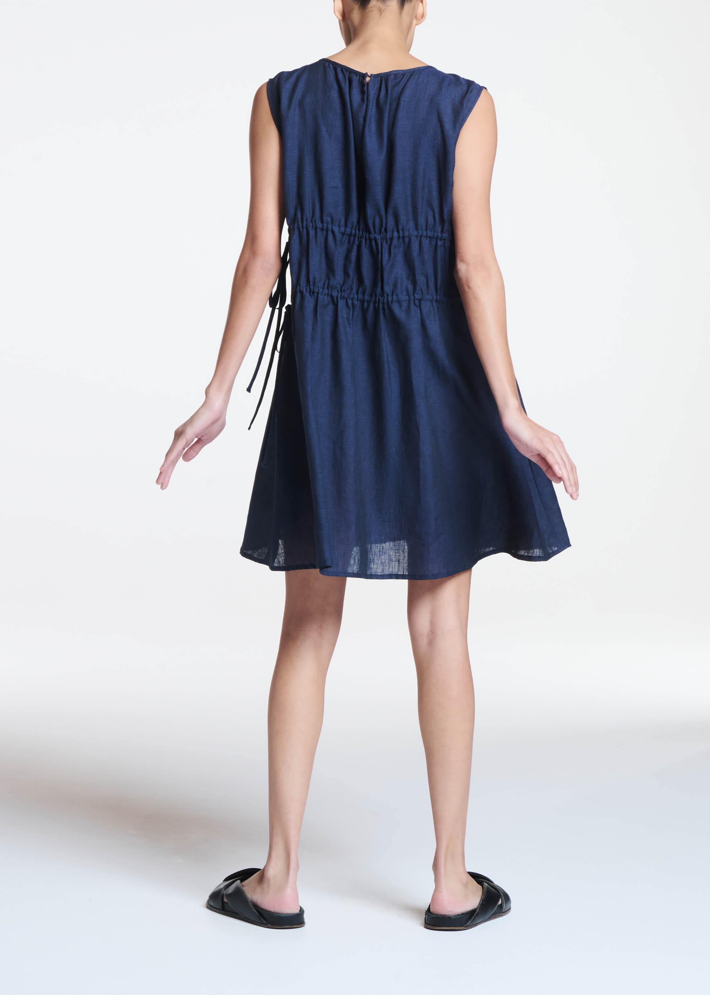 Como Dress Ocean Navy Linen