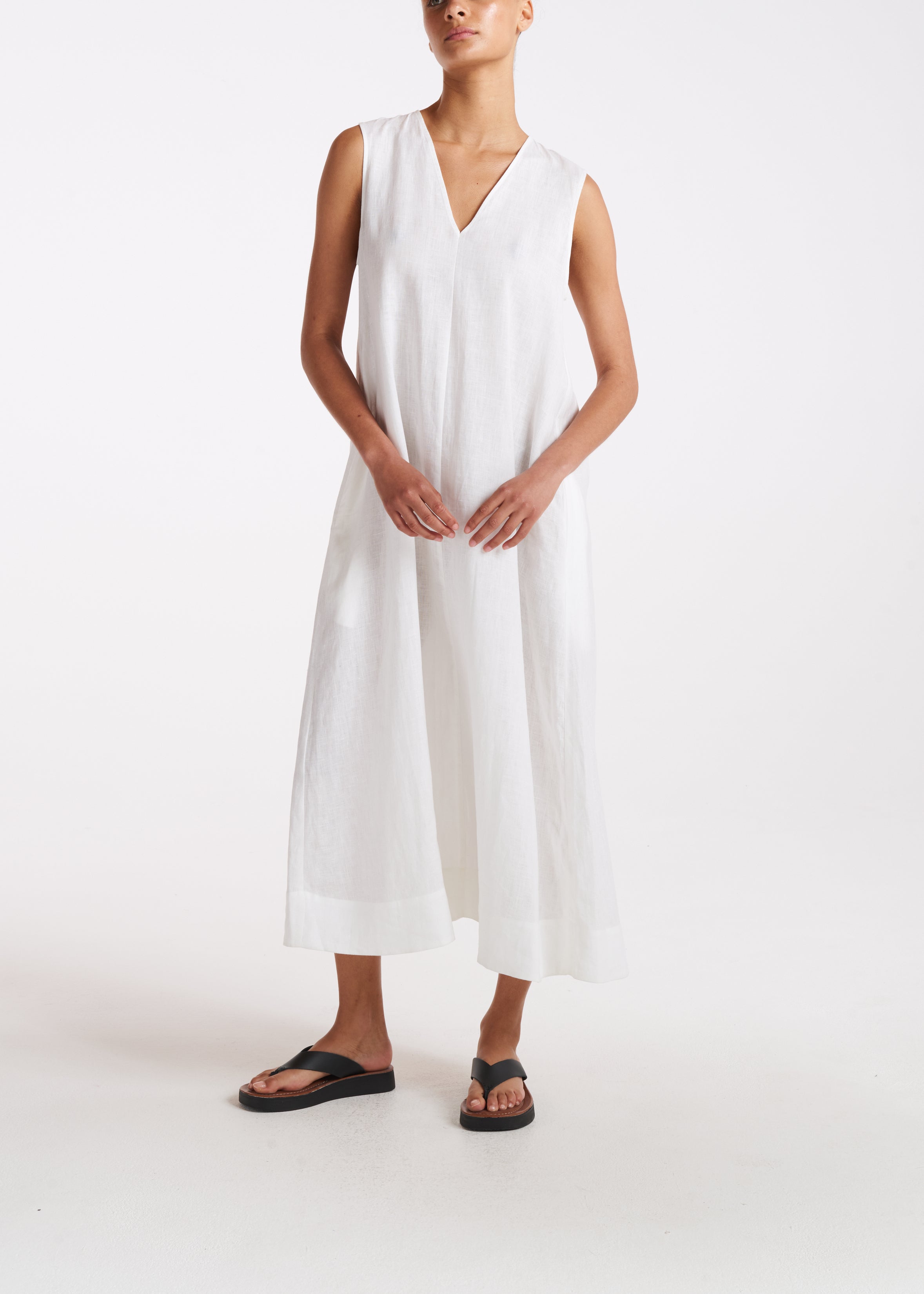 Nisha Dress White Organic Linen